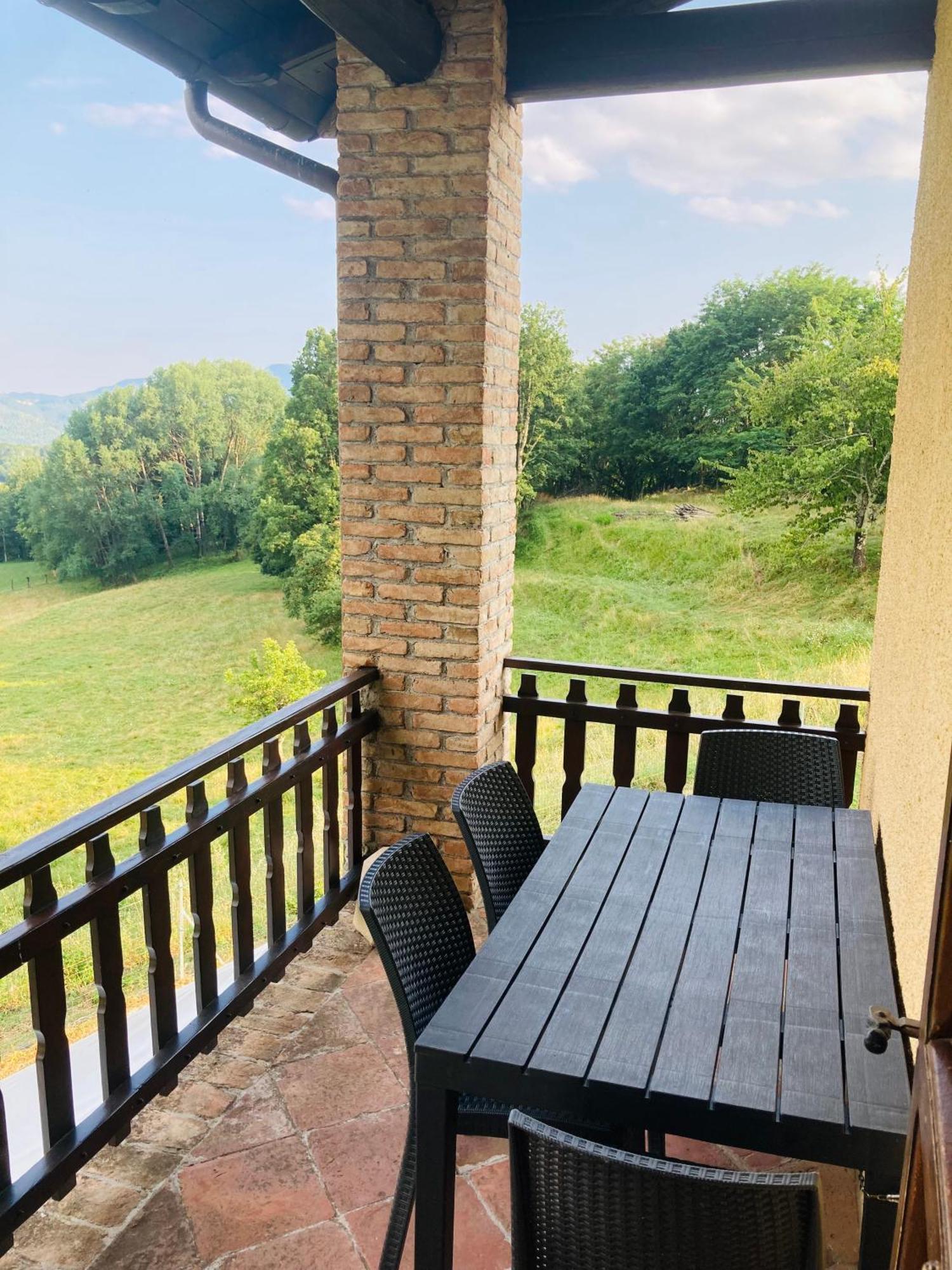 Agriturismo Tramonti Castiglione di Garfagnana Bagian luar foto