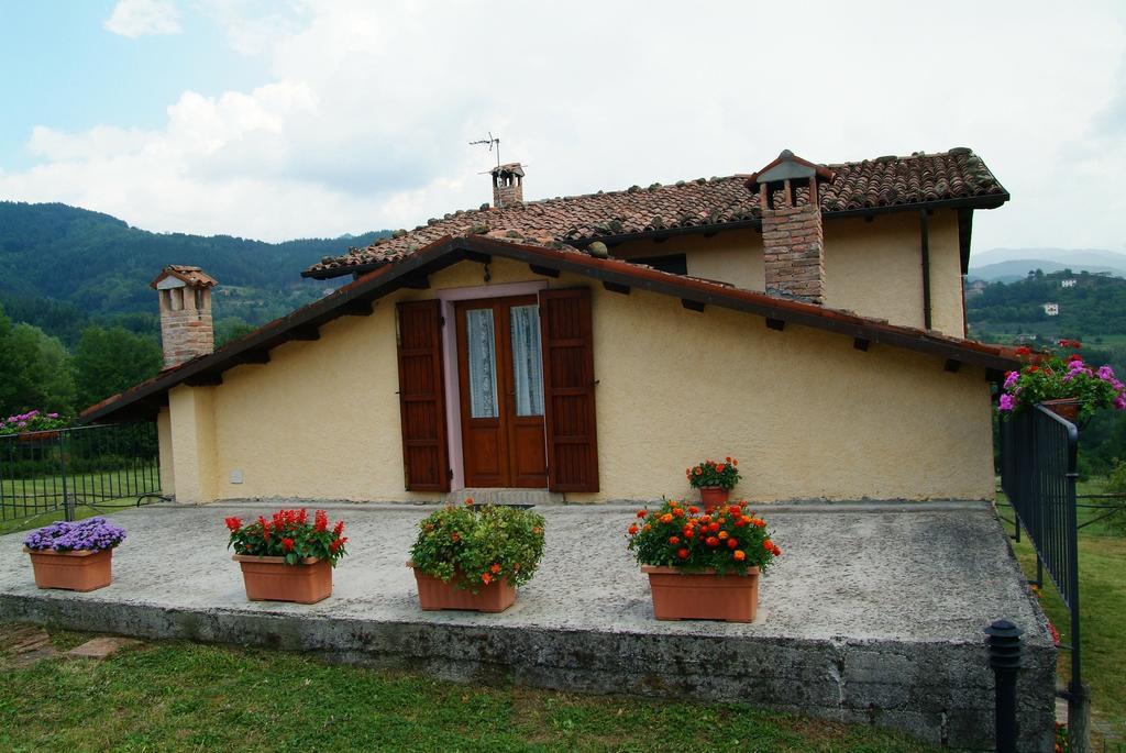 Agriturismo Tramonti Castiglione di Garfagnana Ruang foto